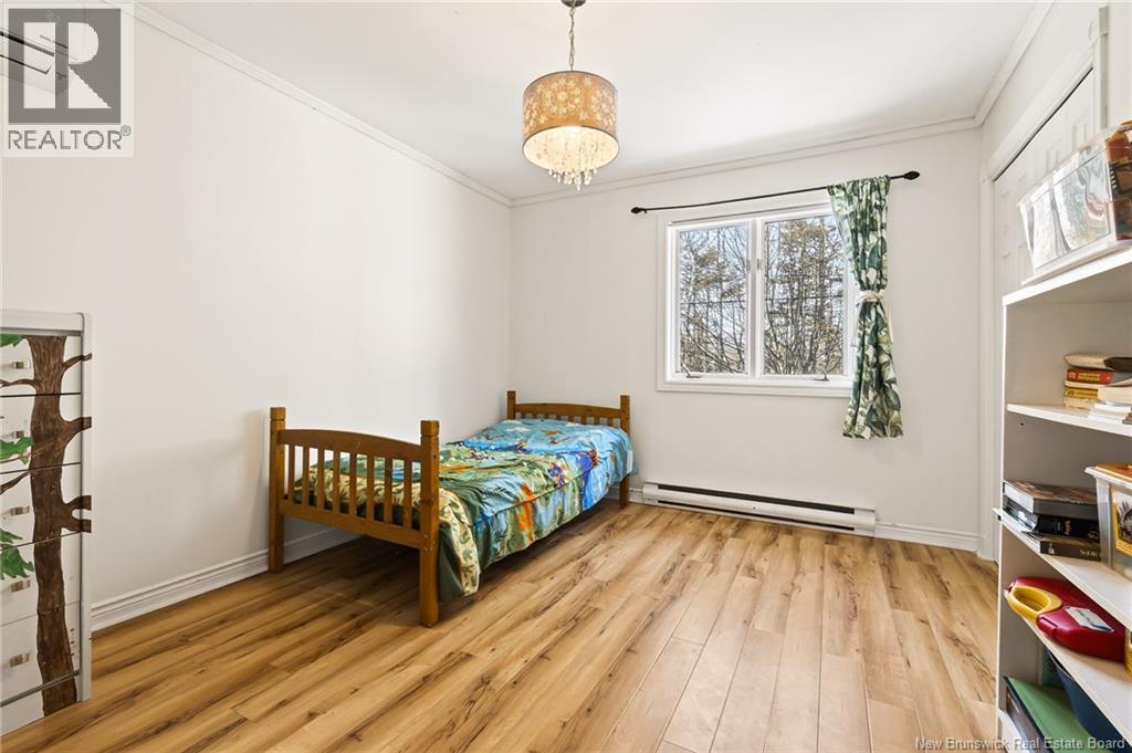 350 Vanier Street - 27