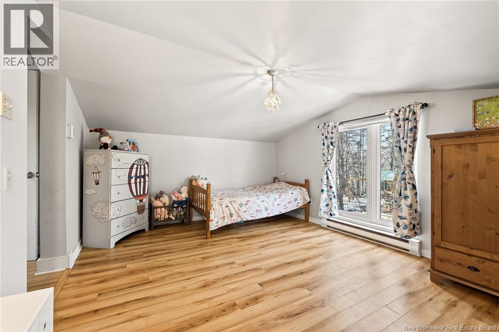350 Vanier Street - 33