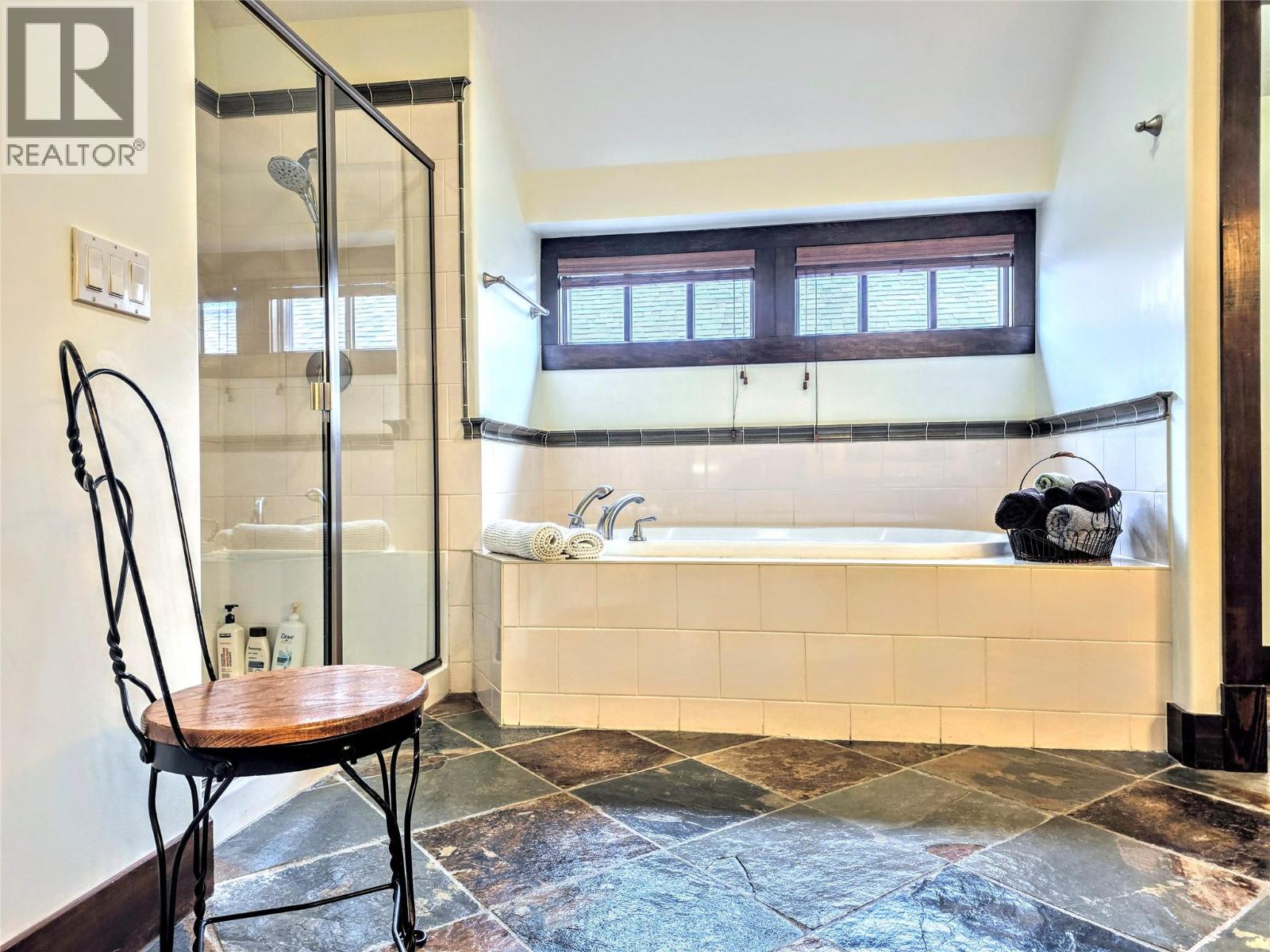 2600 Riverrock Way Unit# 5, Invermere