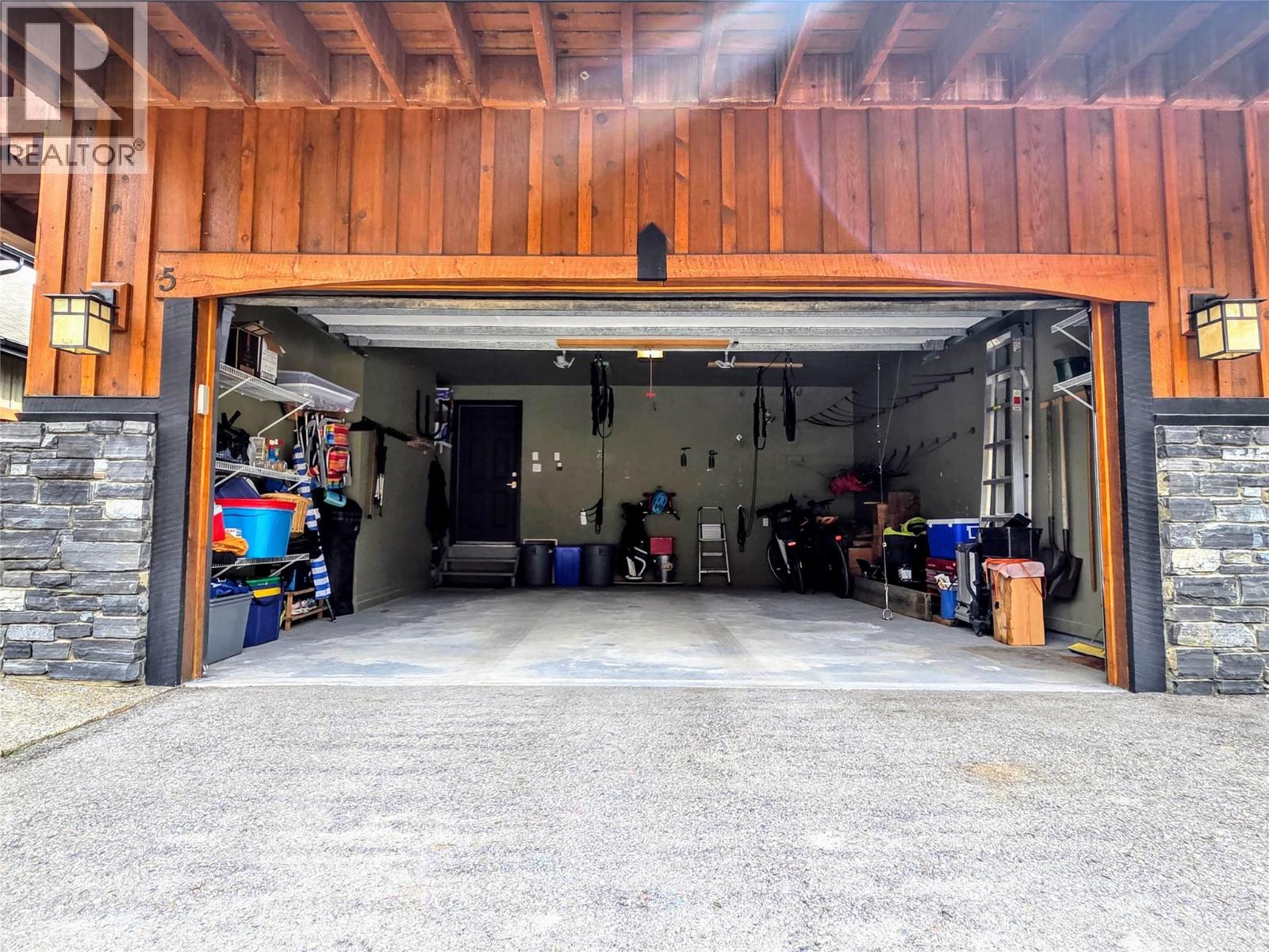 2600 Riverrock Way Unit# 5, Invermere