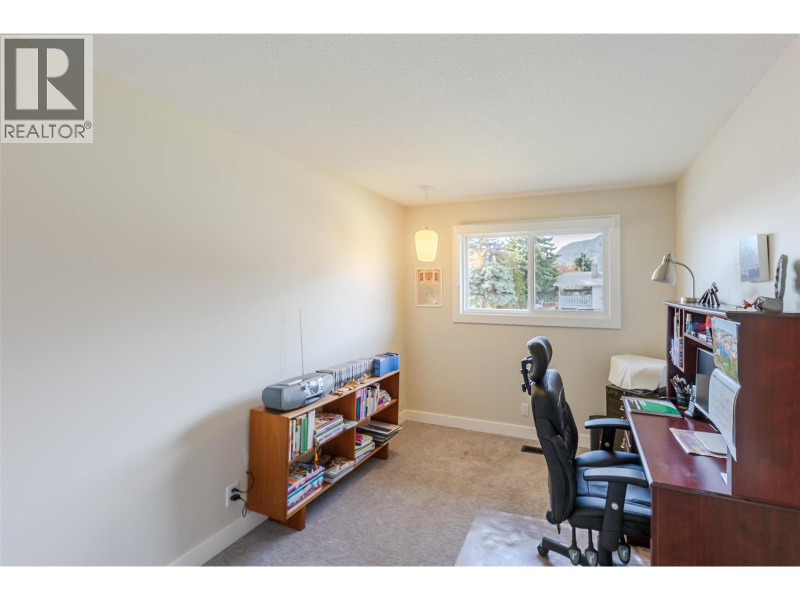 2516 Nicolson Street, Penticton