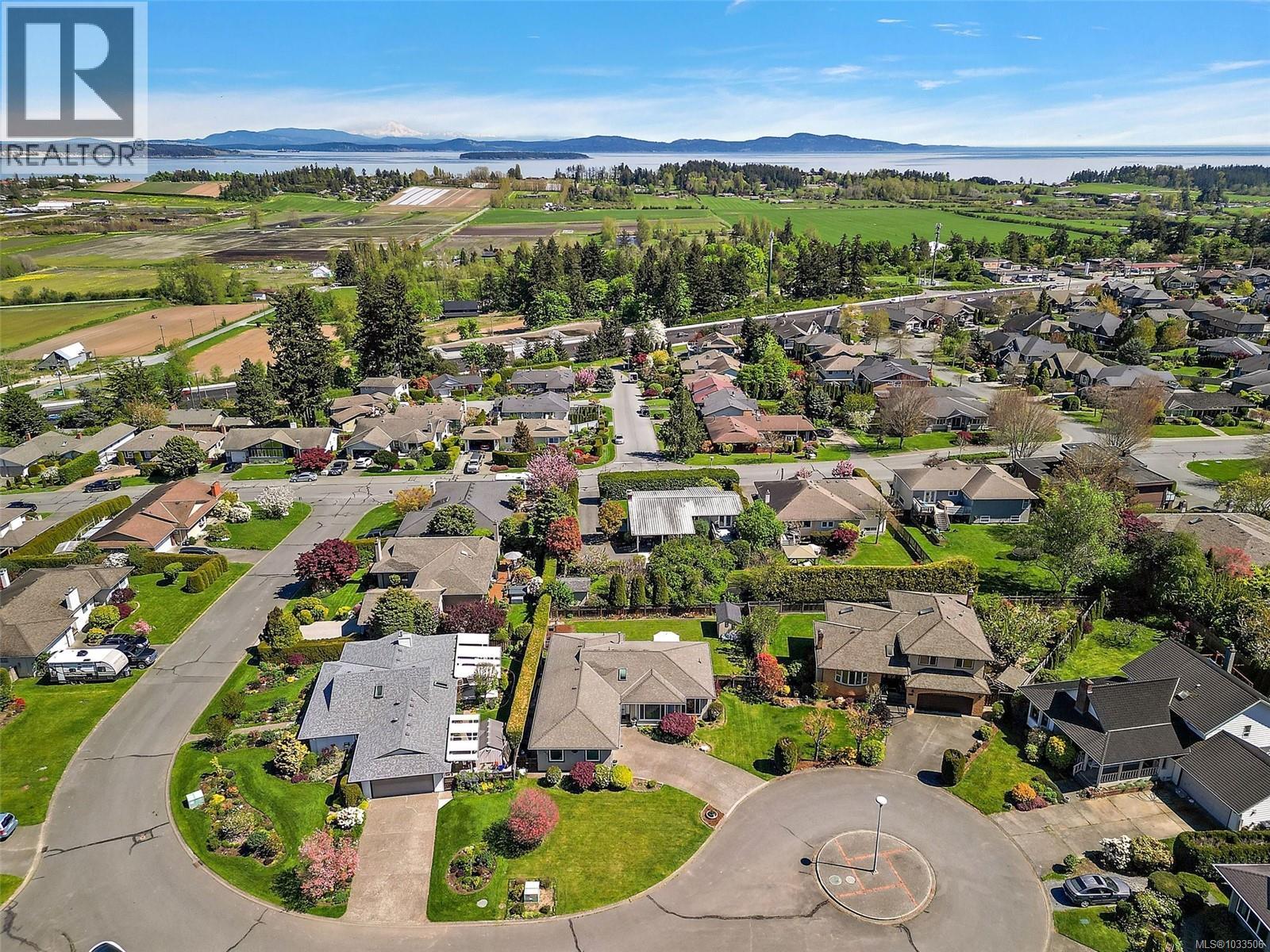 2455 Costa Vista Pl - Image 3