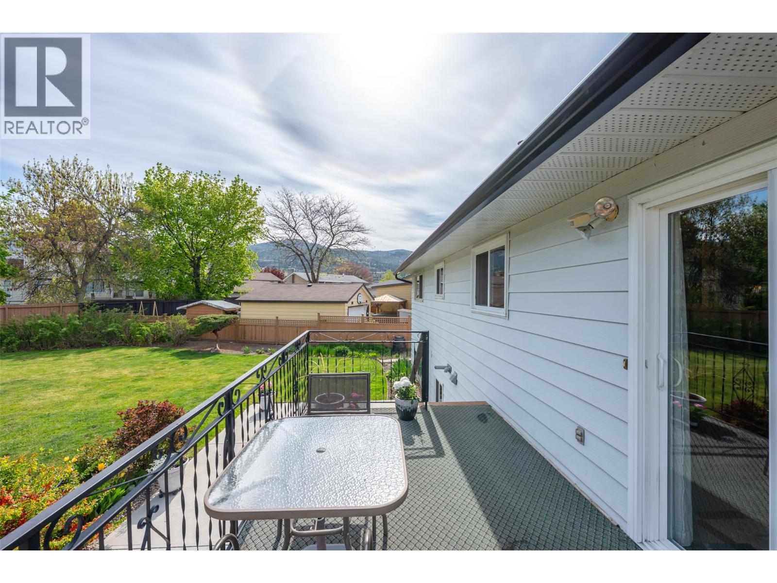 2516 Nicolson Street, Penticton