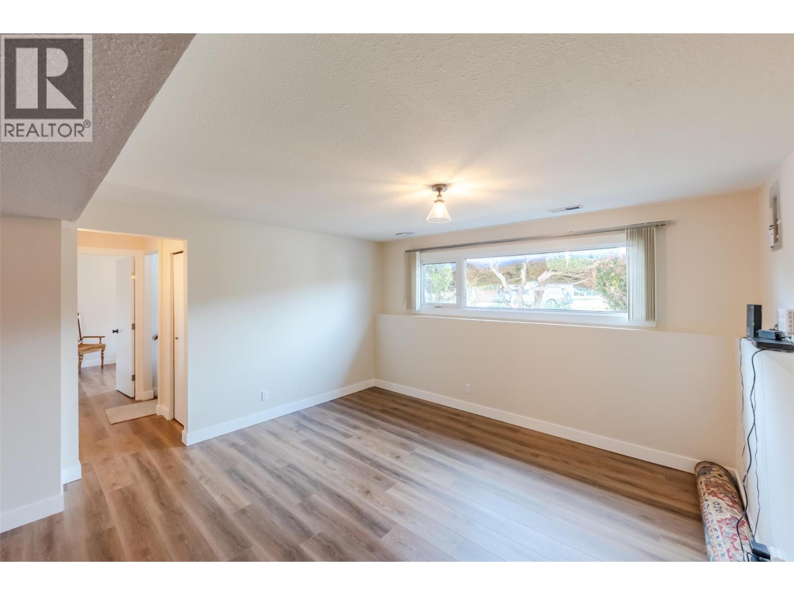 2516 Nicolson Street, Penticton