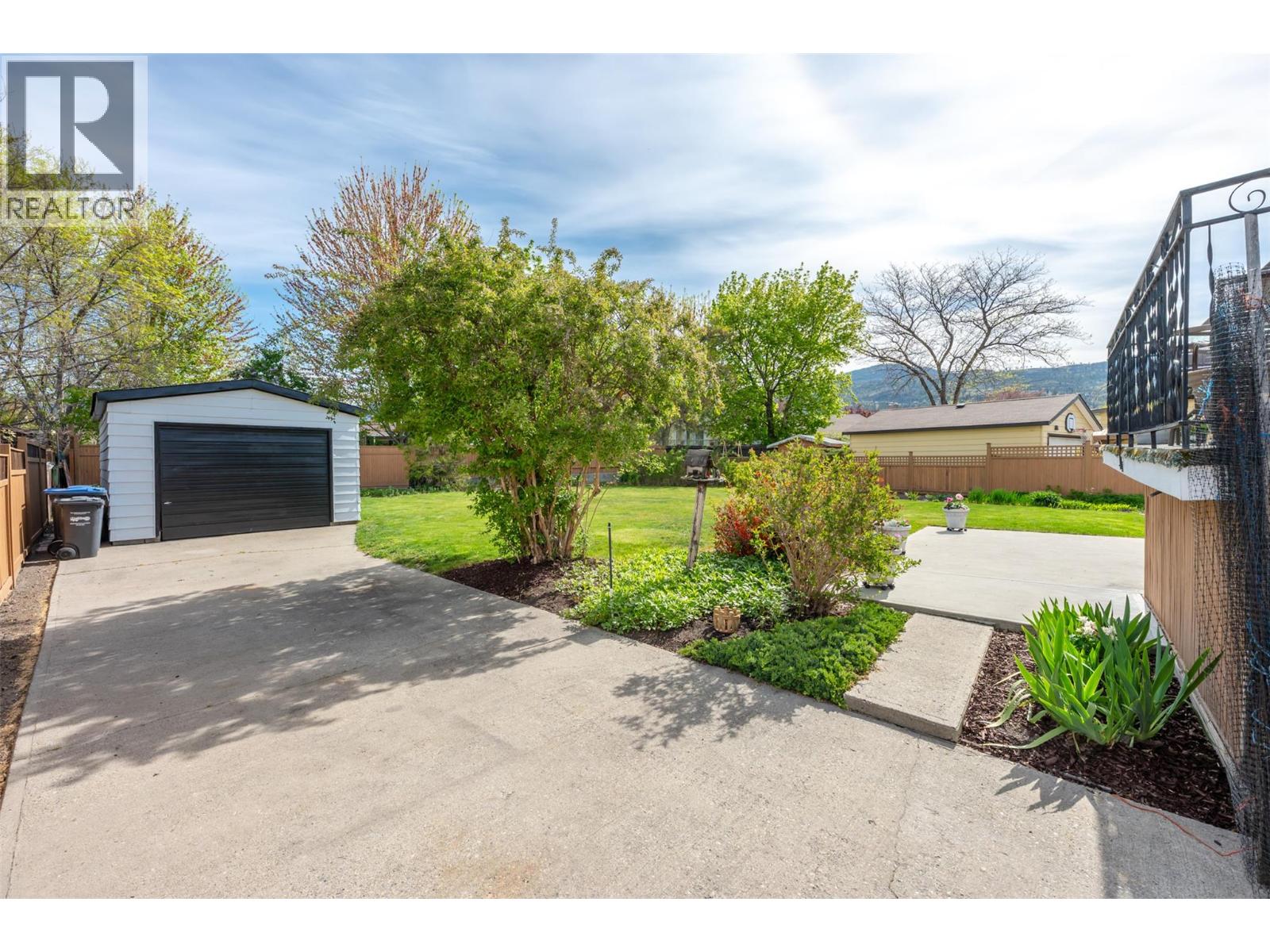 2516 Nicolson Street, Penticton