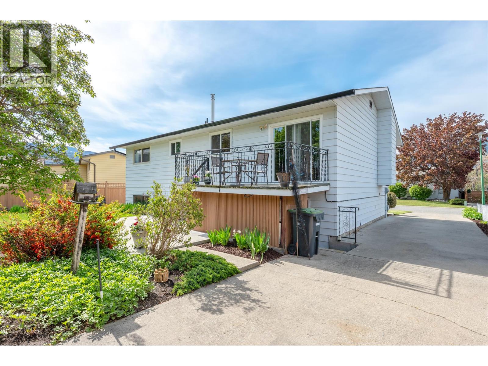 2516 Nicolson Street, Penticton