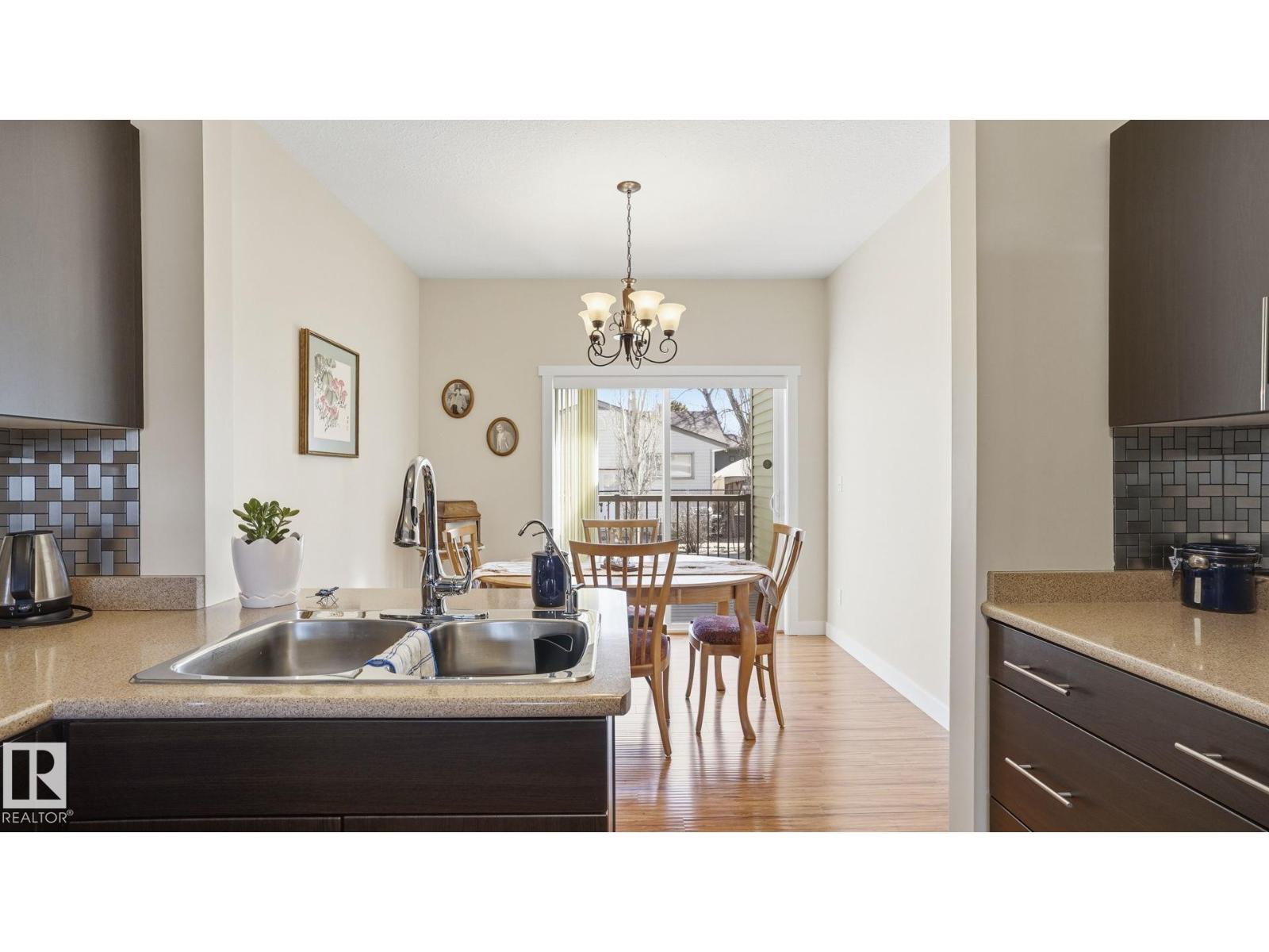 #7 300 QUEEN ST — photo 6