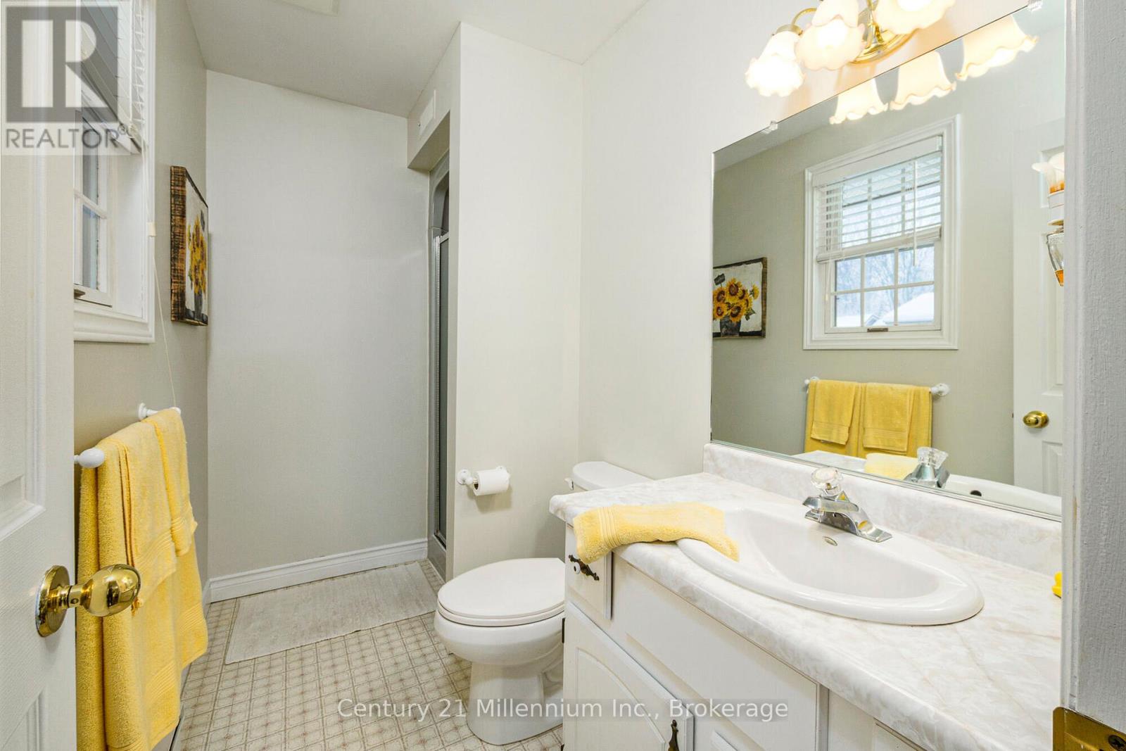 330 1ST STREET W - 28