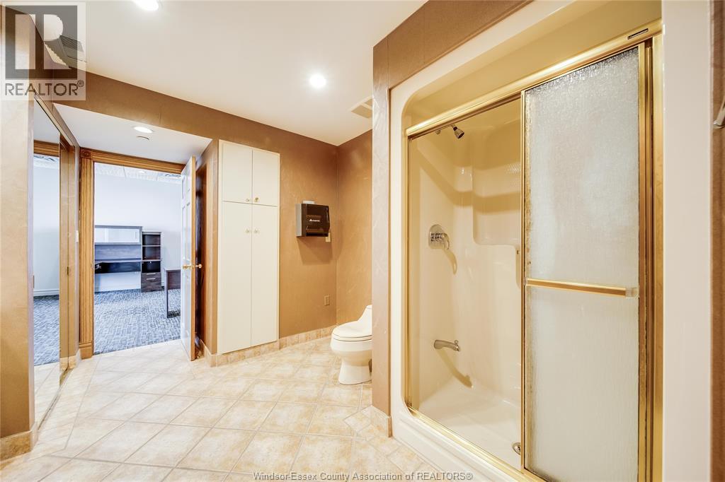 515 RIVERSIDE DRIVE West Unit# 104A, Windsor, Ontario — Photo 9