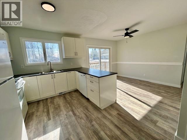 4720 BOUNDARY ROAD - 5