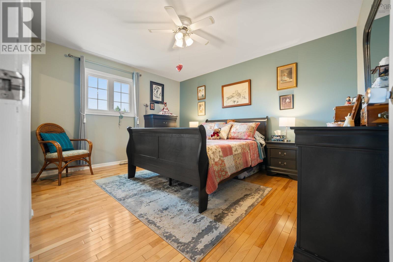 Property 24 of 42 of 179 CEDAR Street