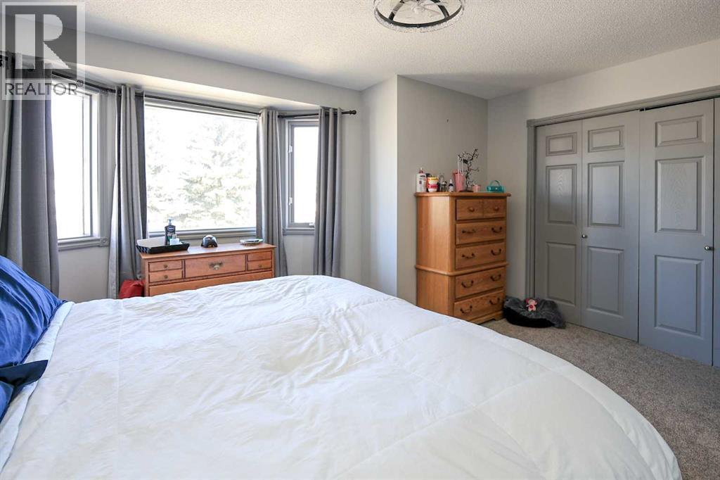 76 Good Crescent, Red Deer