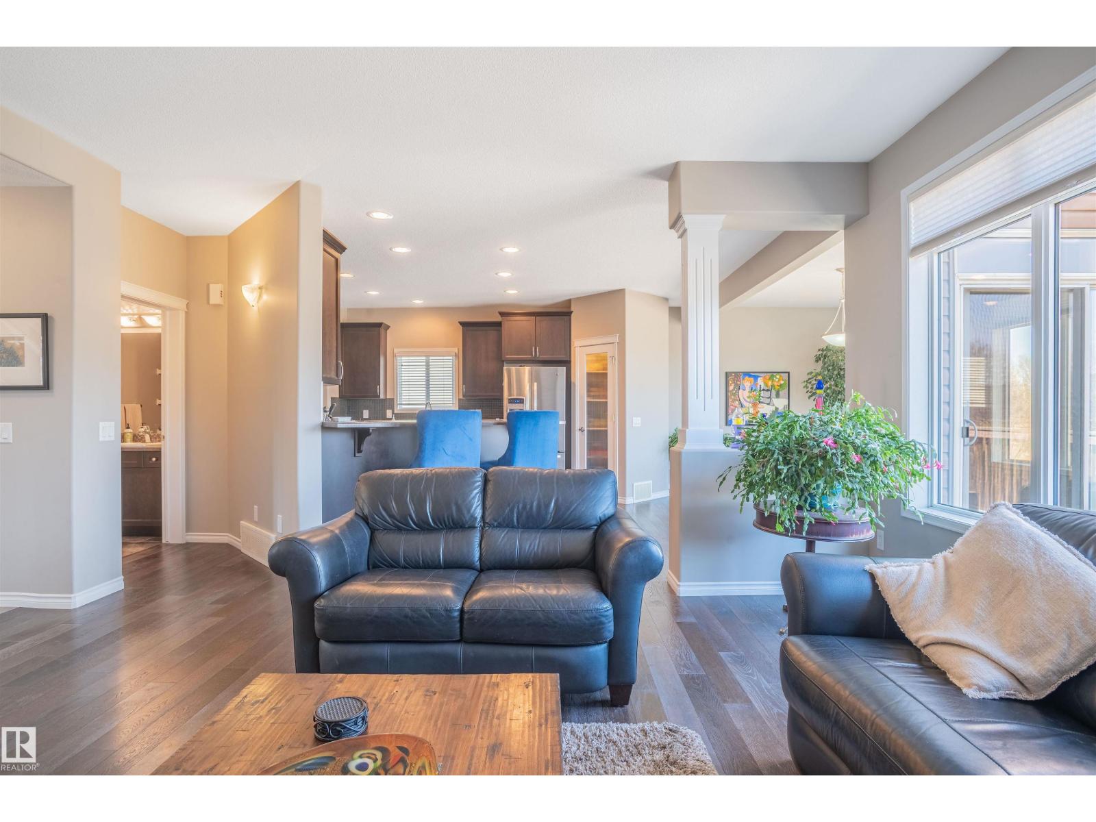 121 ELLINGTON CR, St. Albert