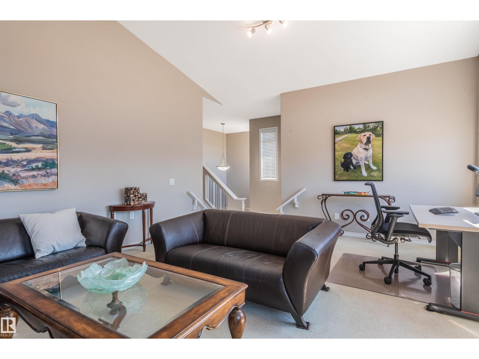 121 ELLINGTON CR, St. Albert