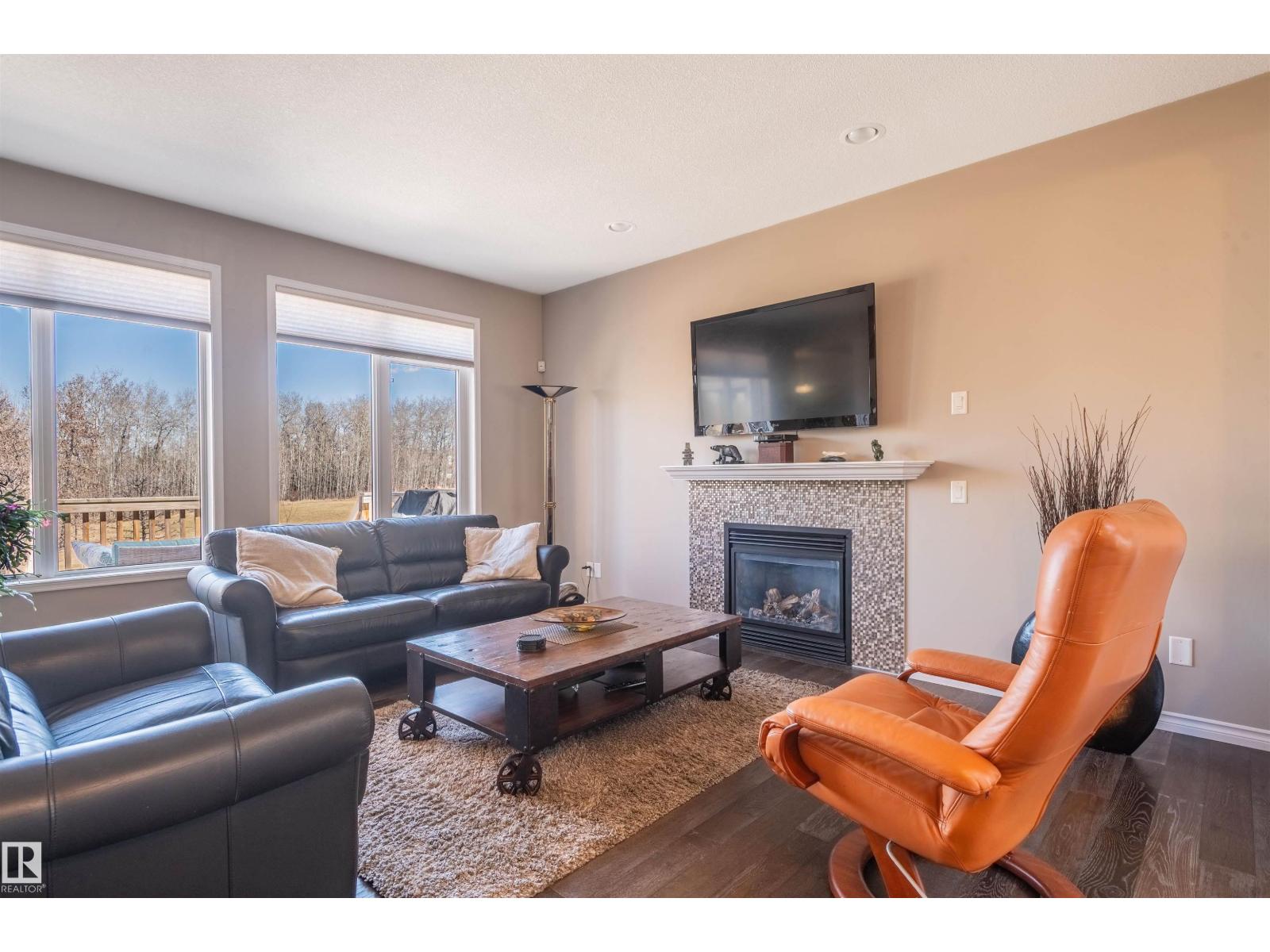 121 ELLINGTON CR, St. Albert