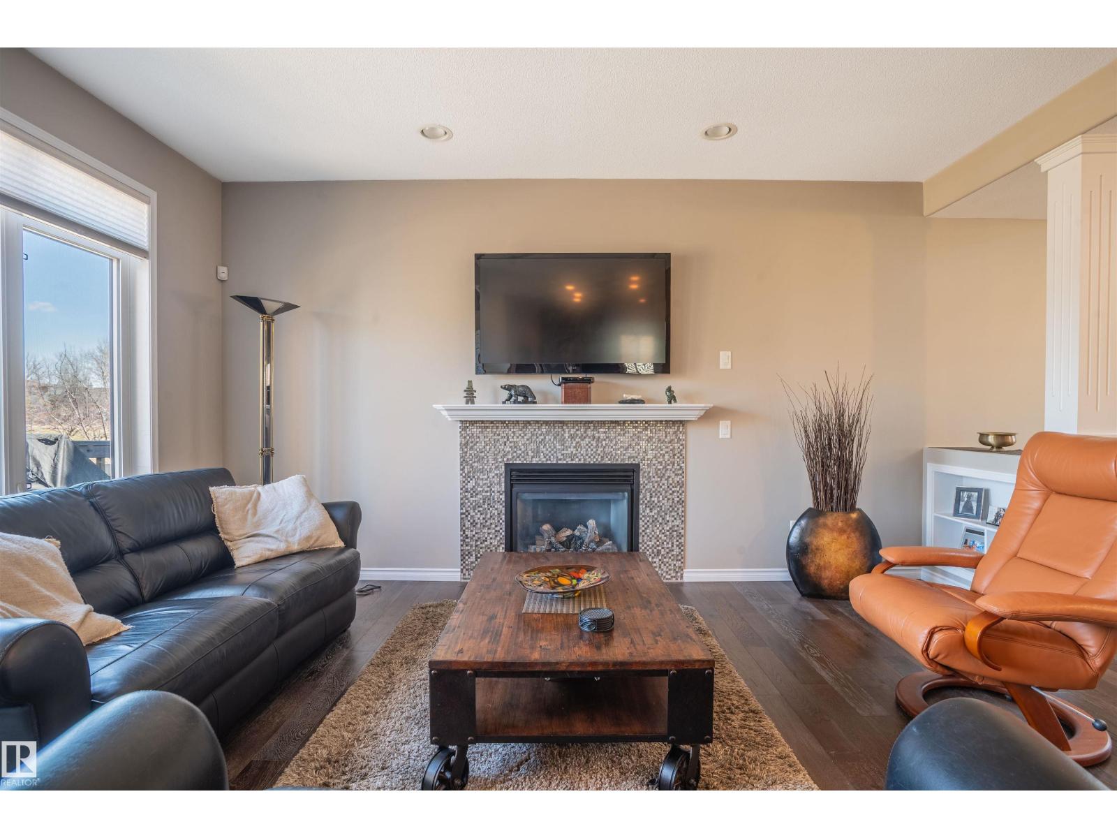 121 ELLINGTON CR, St. Albert