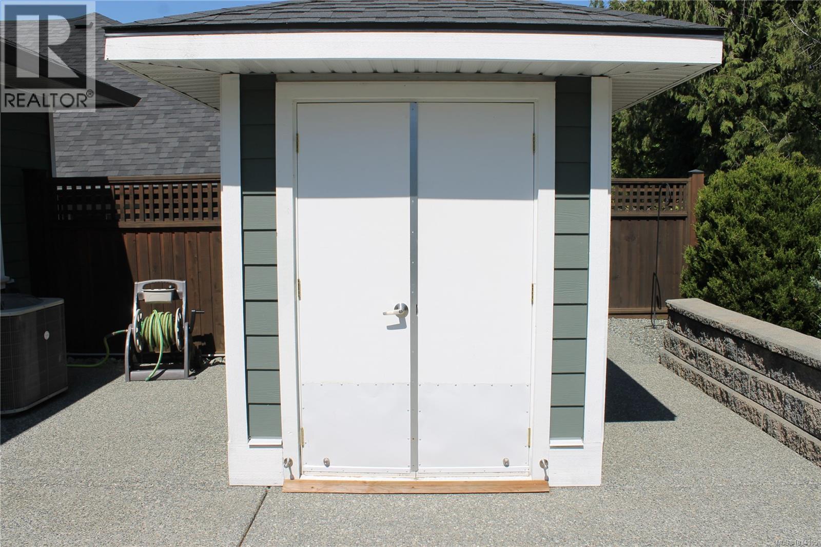 9822 Napier Pl - 27