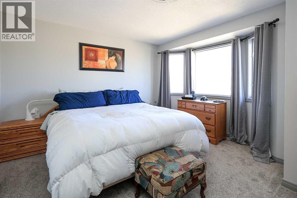 76 Good Crescent, Red Deer