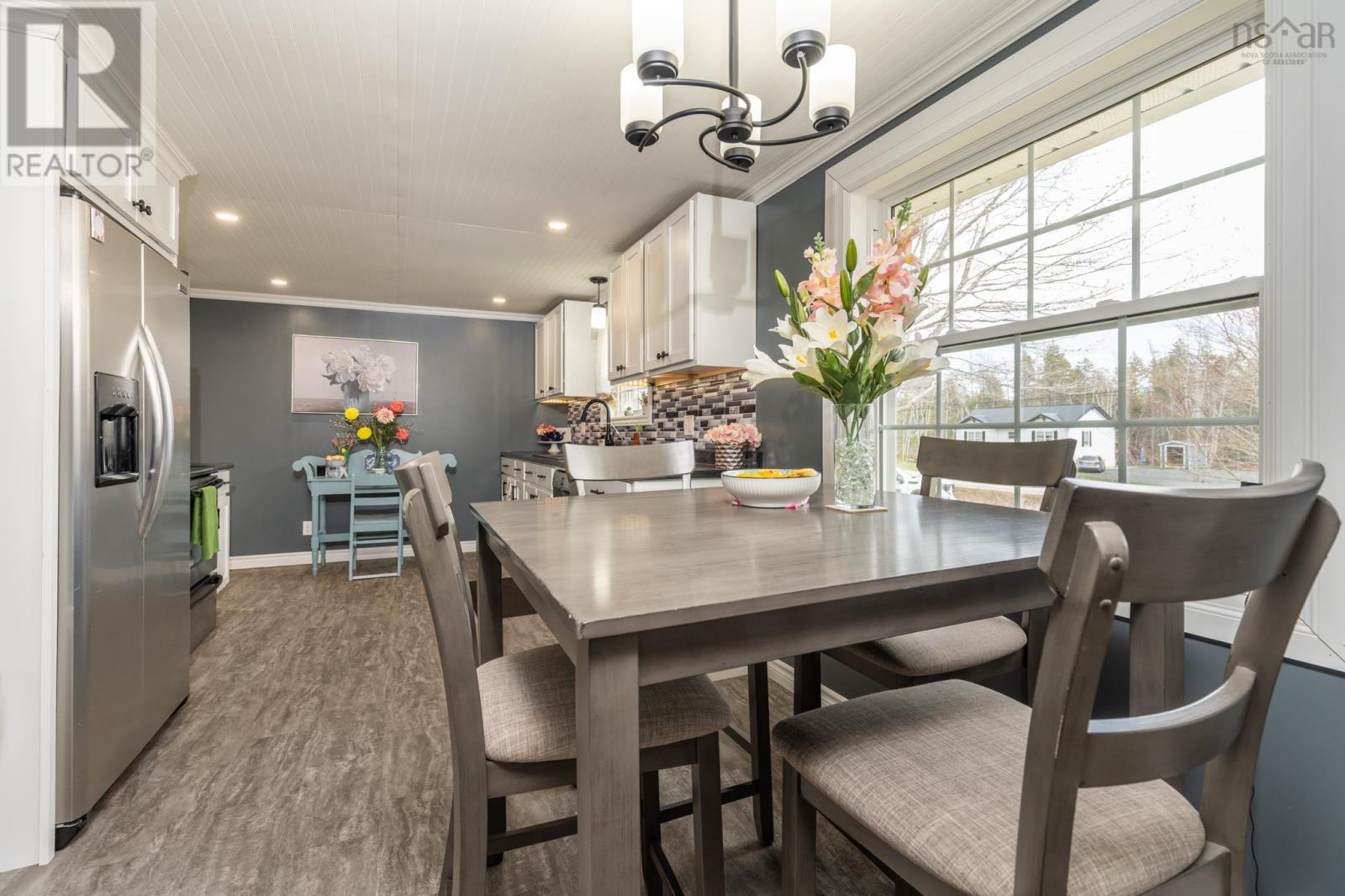 Property 18 of 40 of 3559 Highway 340