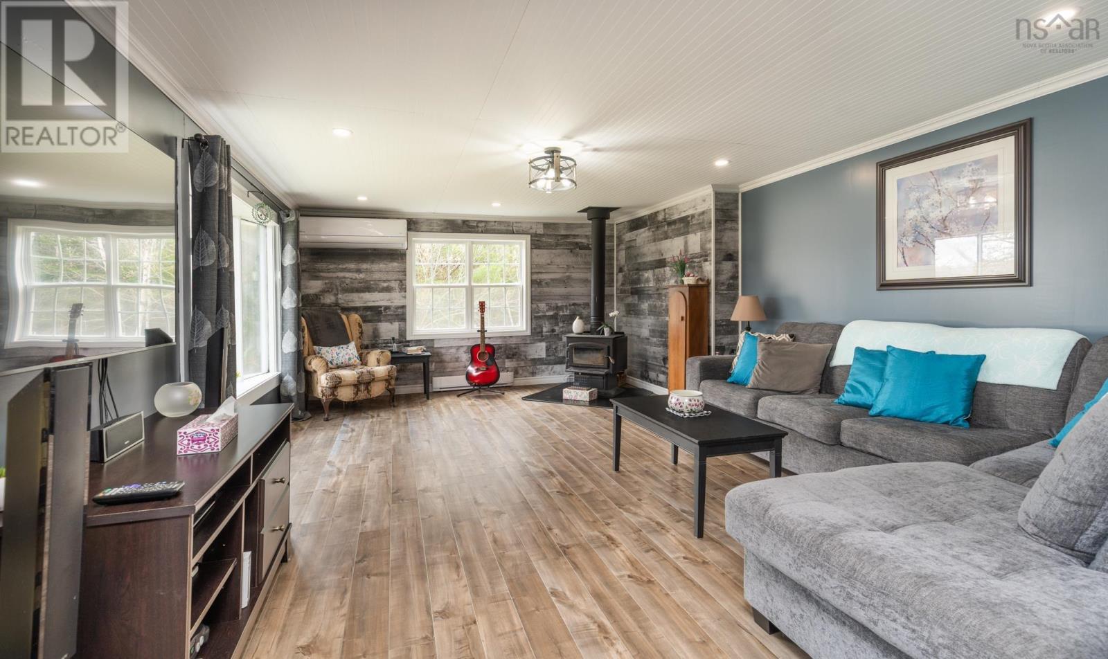 Property 29 of 40 of 3559 Highway 340