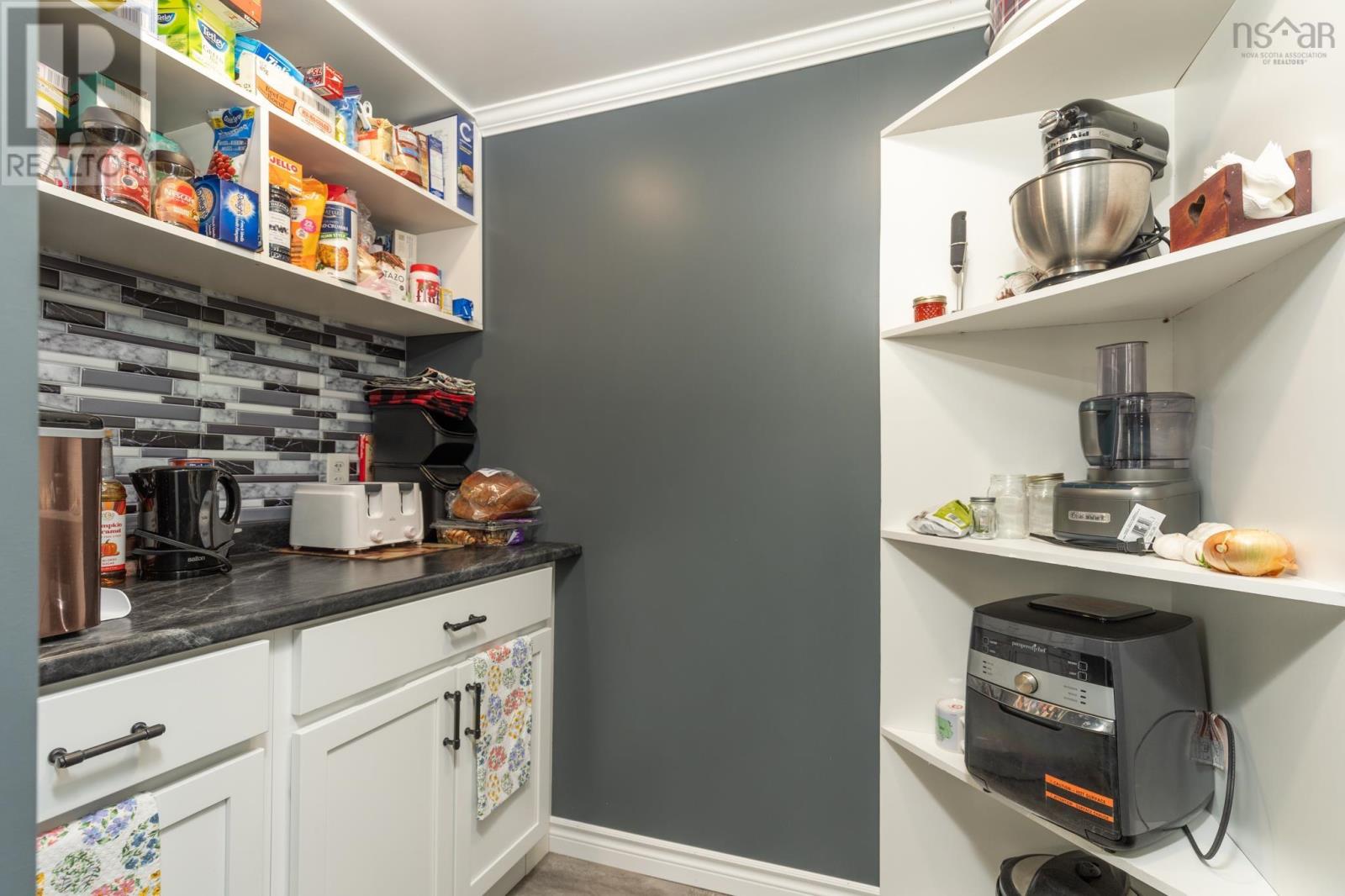 Property 24 of 40 of 3559 Highway 340