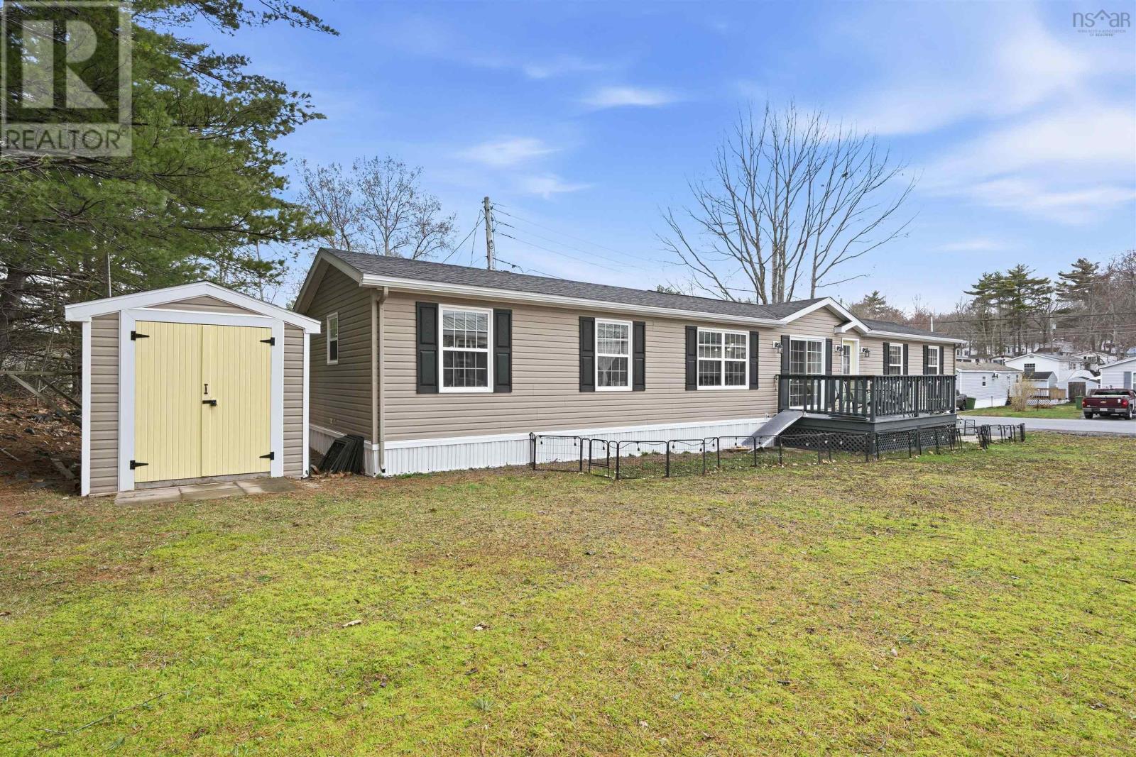 Property 3 of 36 of 5 Spring Crescent