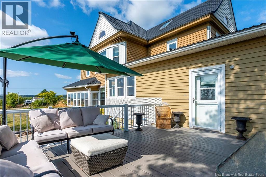 657 Royal Road - 46