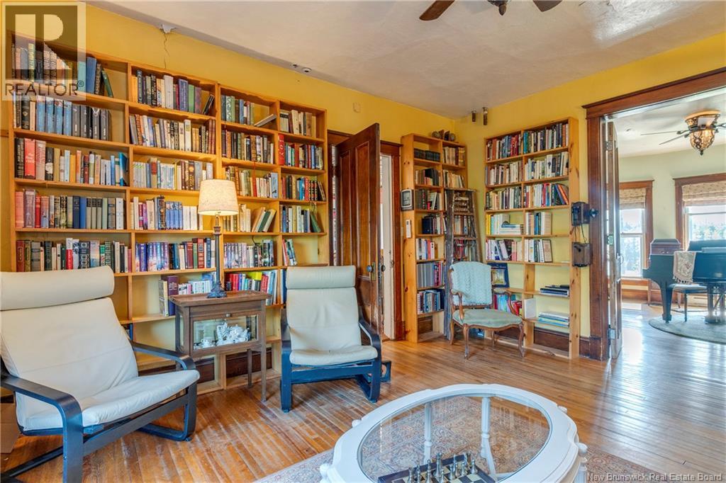 657 Royal Road - 5