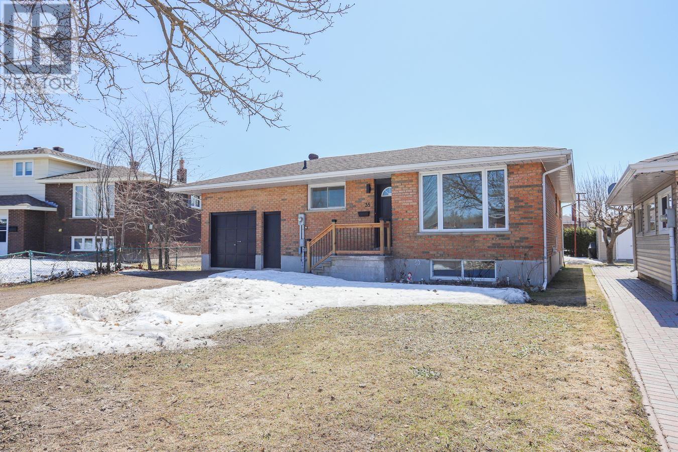 35 Pozzebon CRES, Sault Ste. Marie, Ontario, P6C6A7 — Photo 38