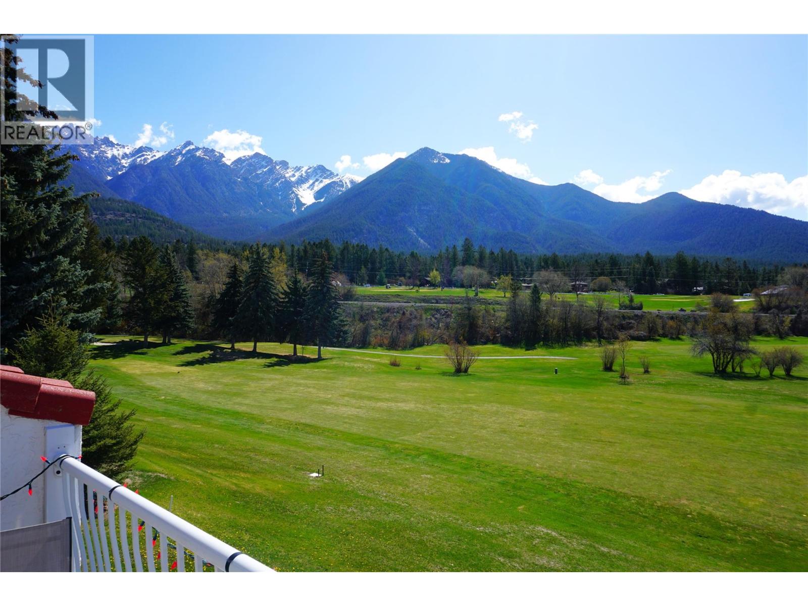 5054 RIVERVIEW Road Unit# 17, Fairmont Hot Springs