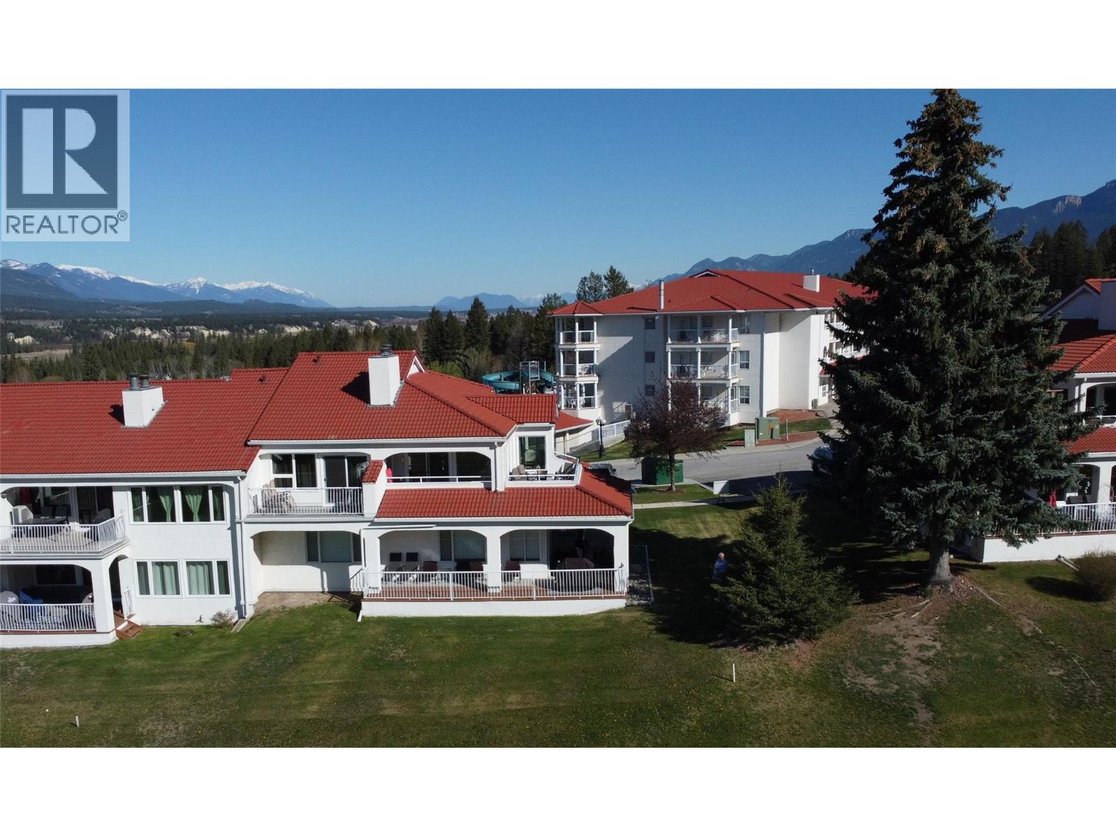 5054 RIVERVIEW Road Unit# 17, Fairmont Hot Springs