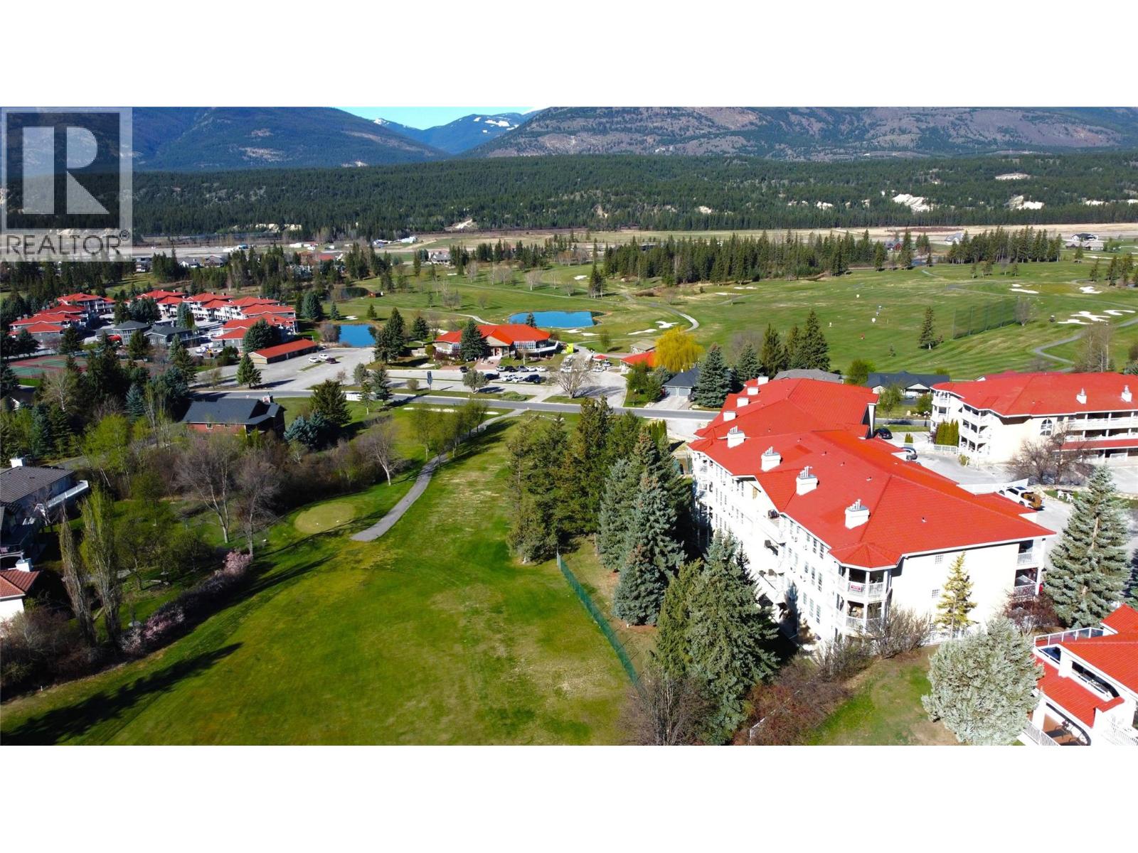 5054 RIVERVIEW Road Unit# 17, Fairmont Hot Springs