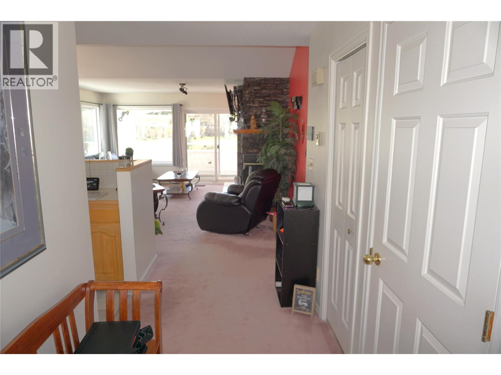 5054 RIVERVIEW Road Unit# 17, Fairmont Hot Springs