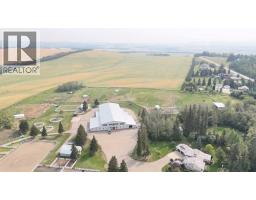 Living room - 16, 37535 Range Road 265, Rural Red Deer County, AB T4E1A7 Photo 8