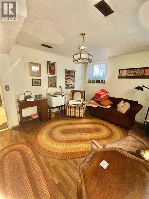 4709 46 Street — photo 24