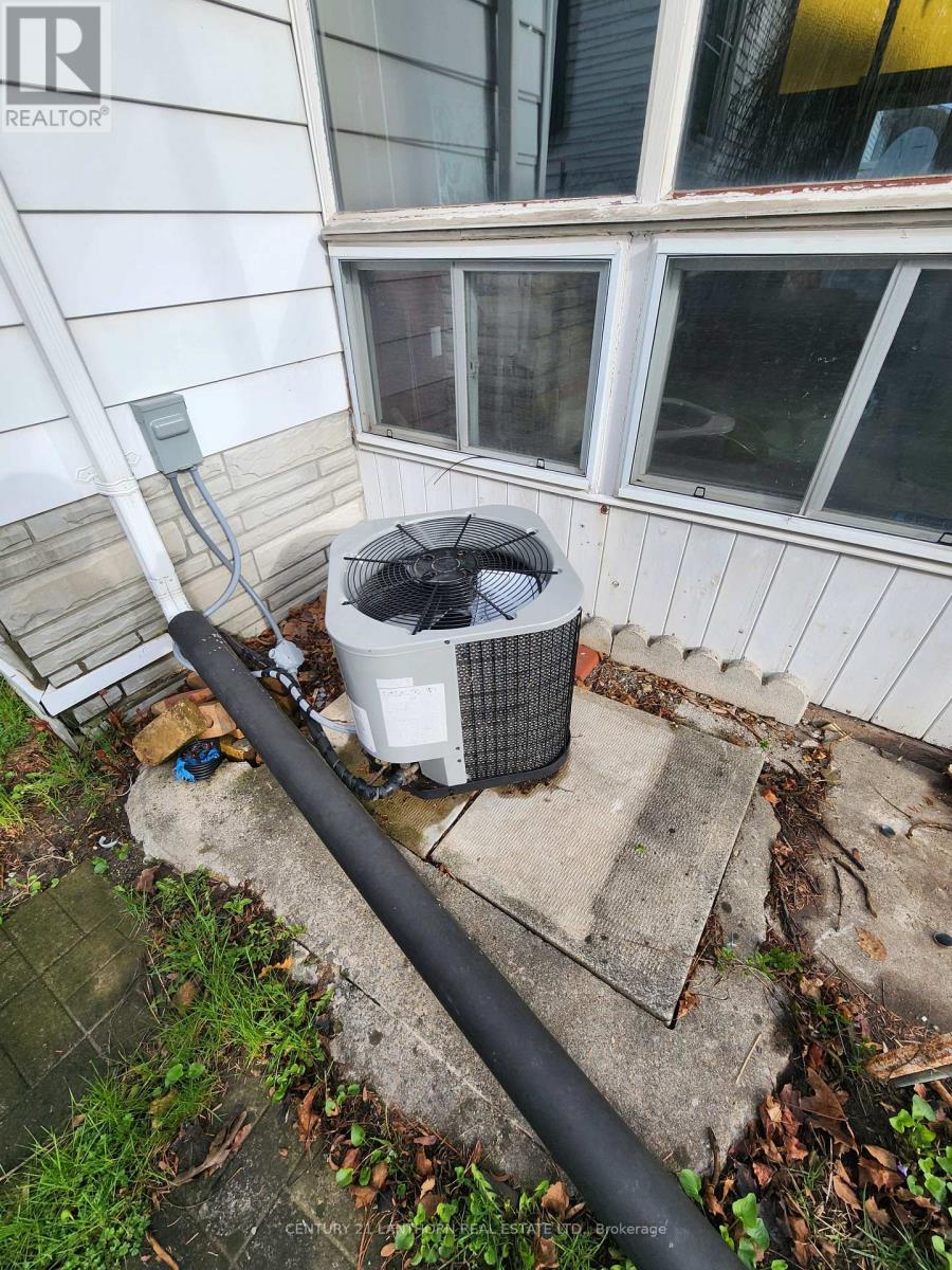233 HERCHIMER AVENUE - 28