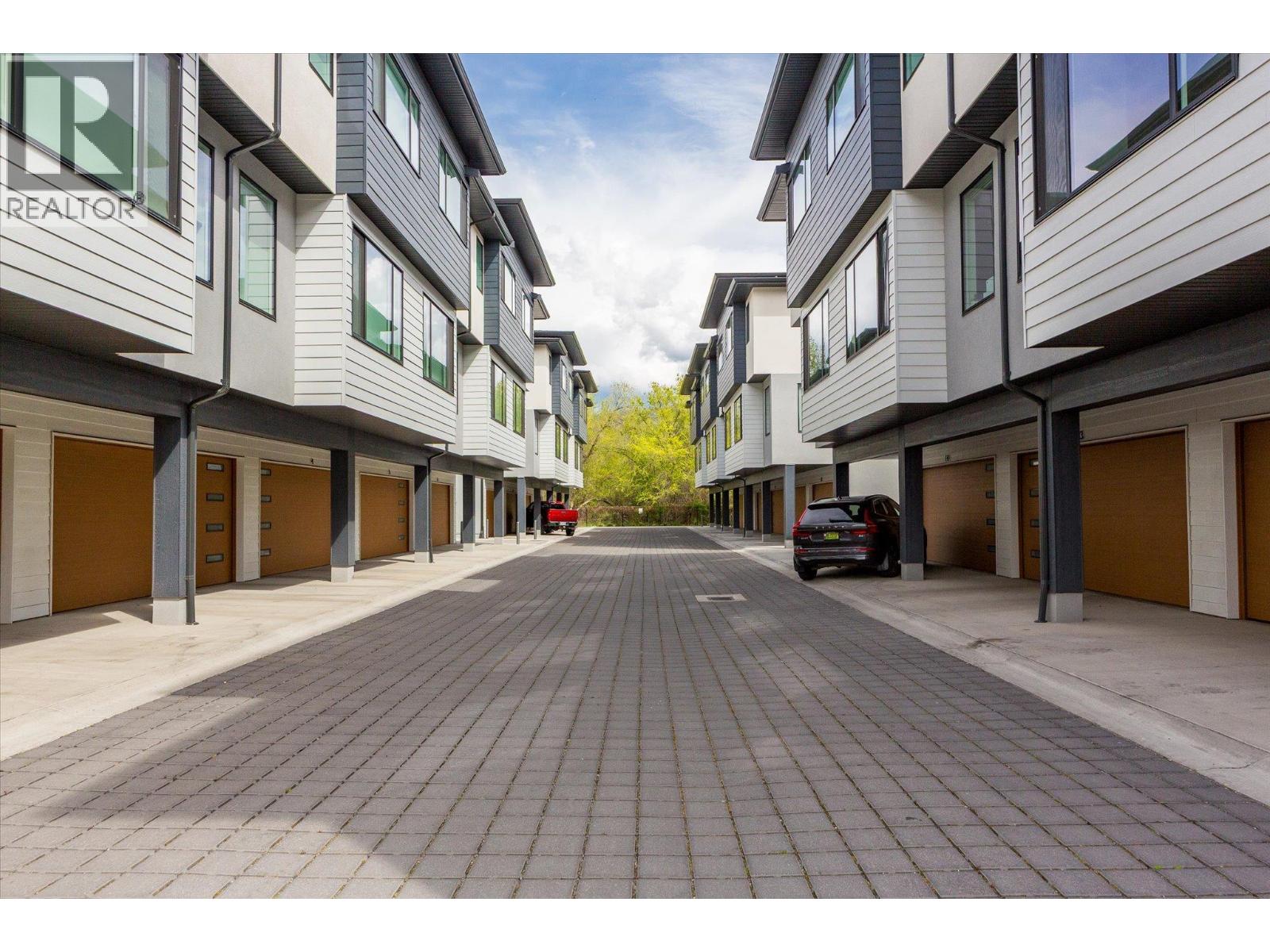 16 1225 Findlay Road, Kelowna