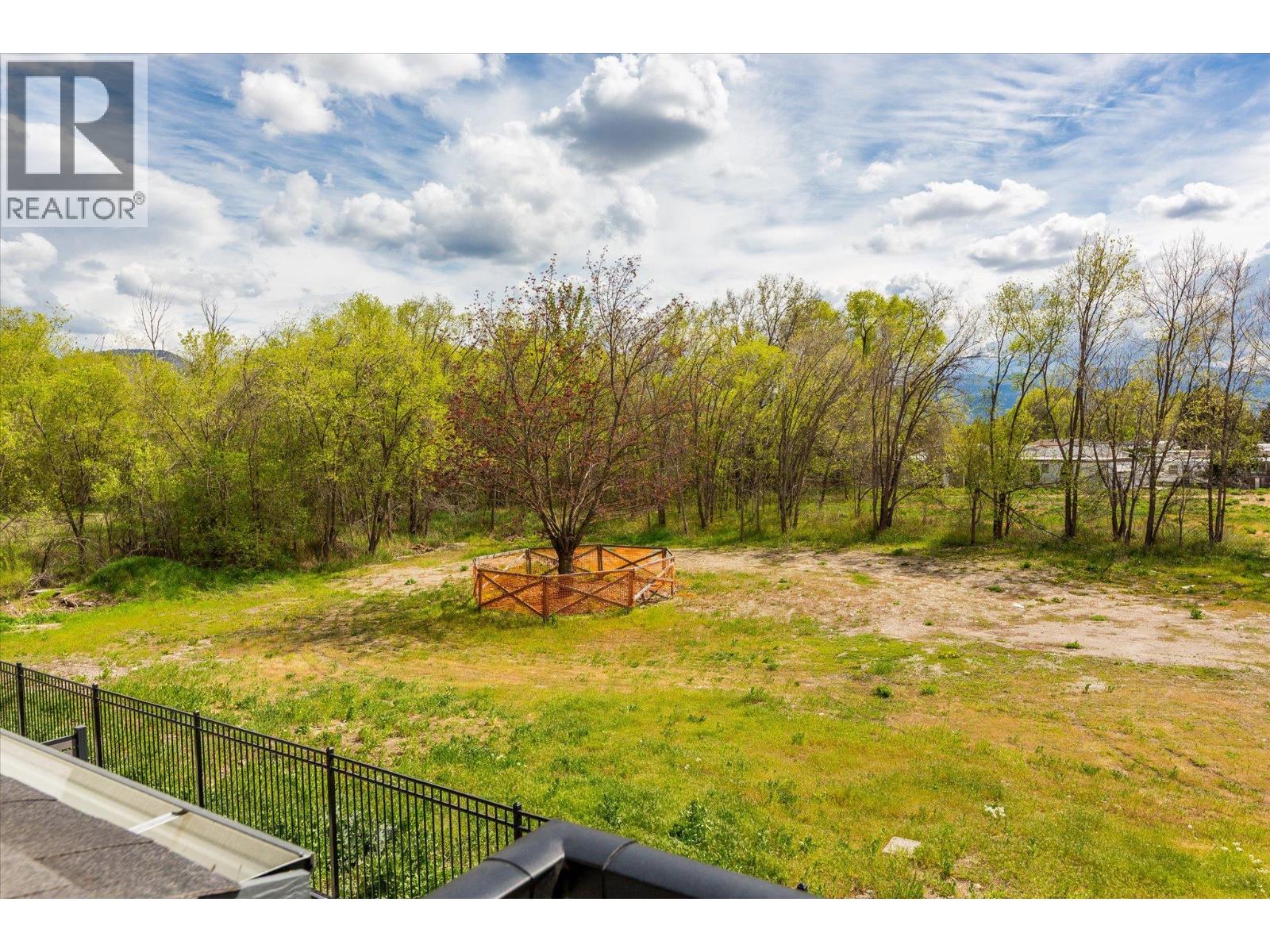 16 1225 Findlay Road, Kelowna