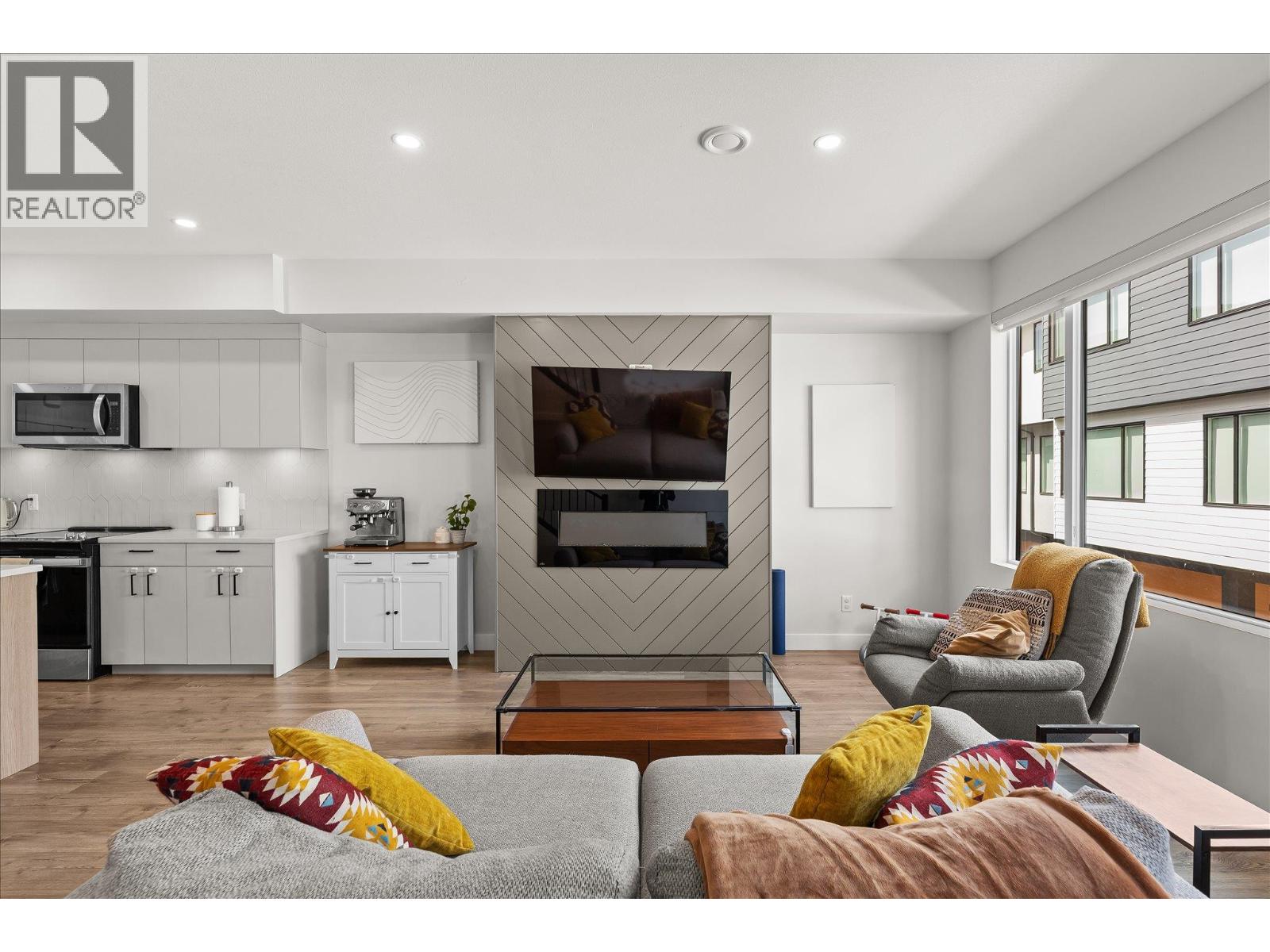 16 1225 Findlay Road, Kelowna