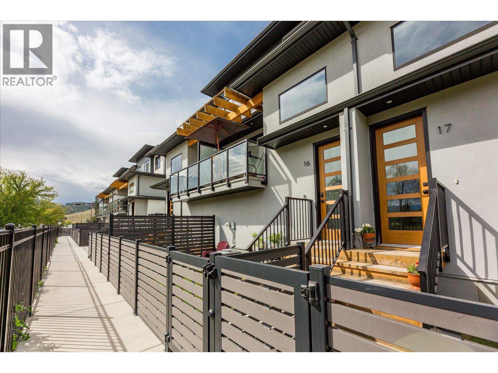 16 1225 Findlay Road, Kelowna