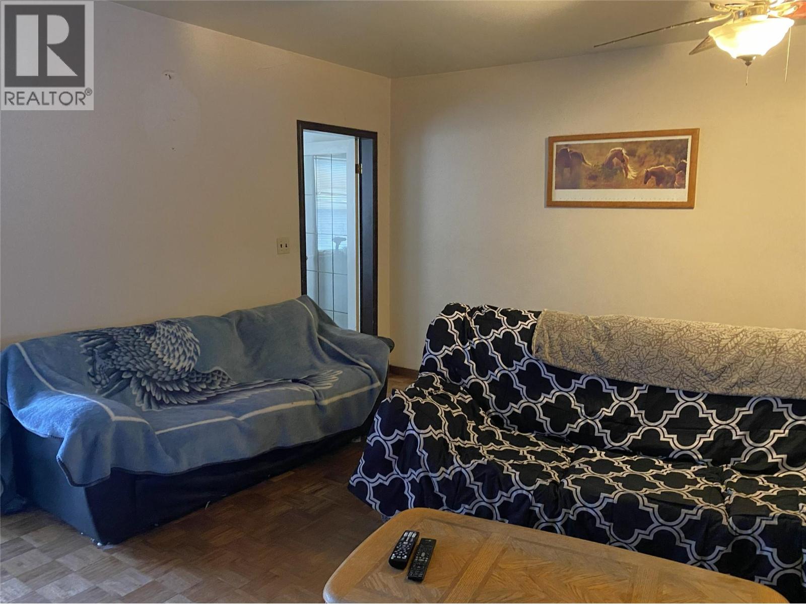 5945 Darcy Road - 7