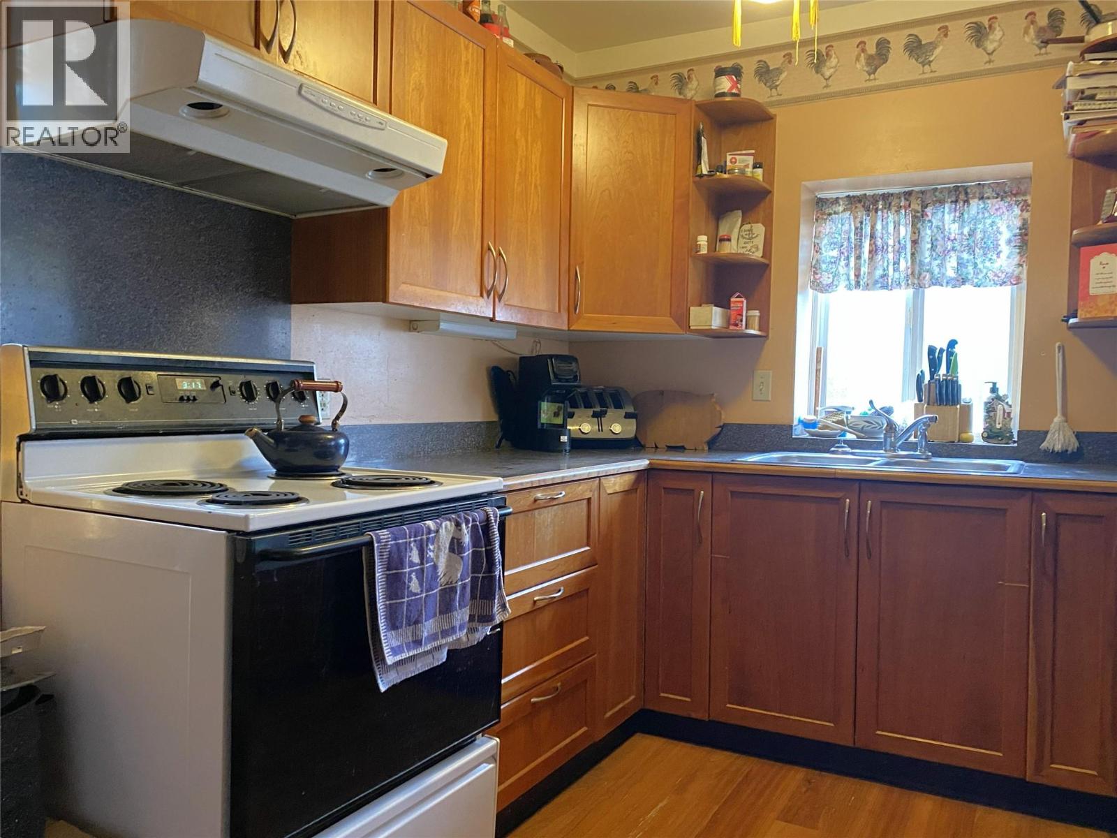 5945 Darcy Road - 17