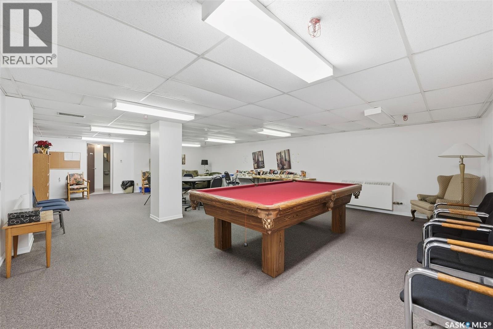 #501 717 Victoria AVENUE - 31