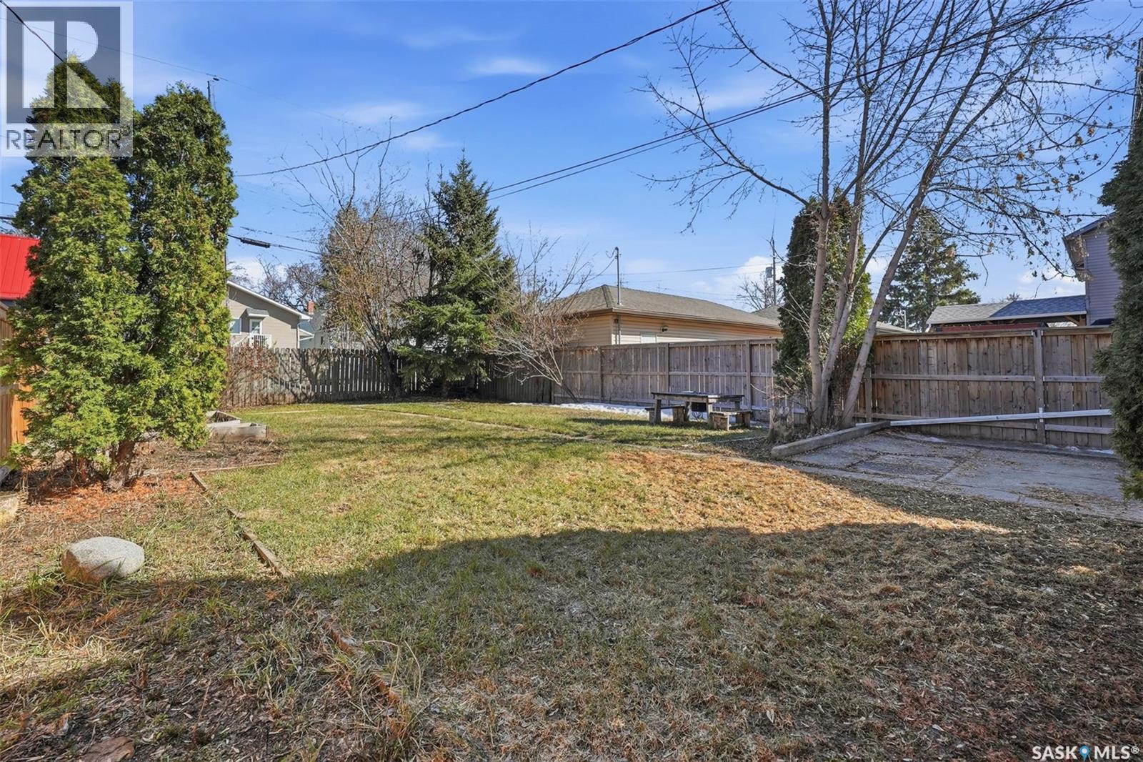 1336 H AVENUE N - 31