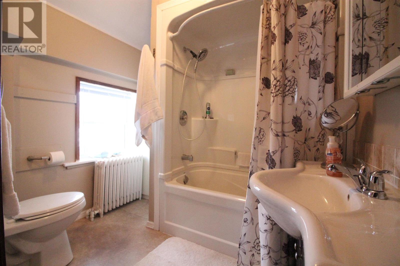50 Ontario ST, Thunder Bay, Ontario, P7B3E9 — Photo 30