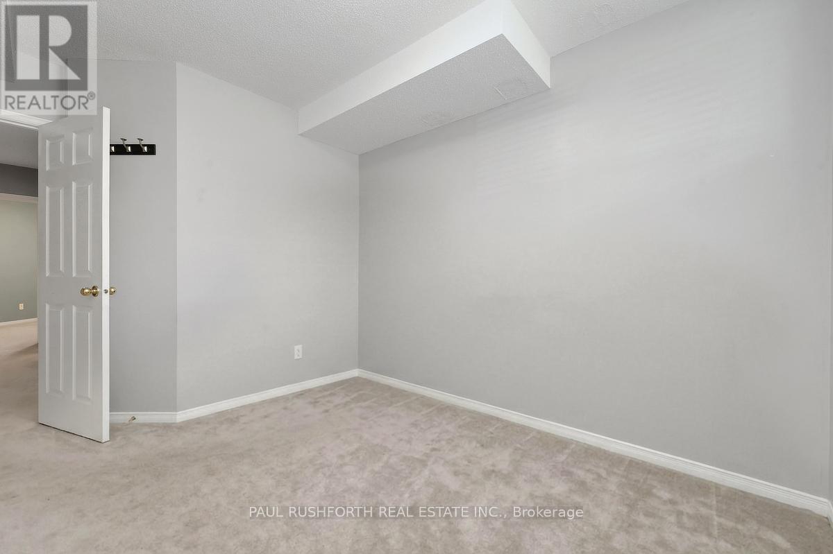 #11 1400 WILDBERRY COURT - 16