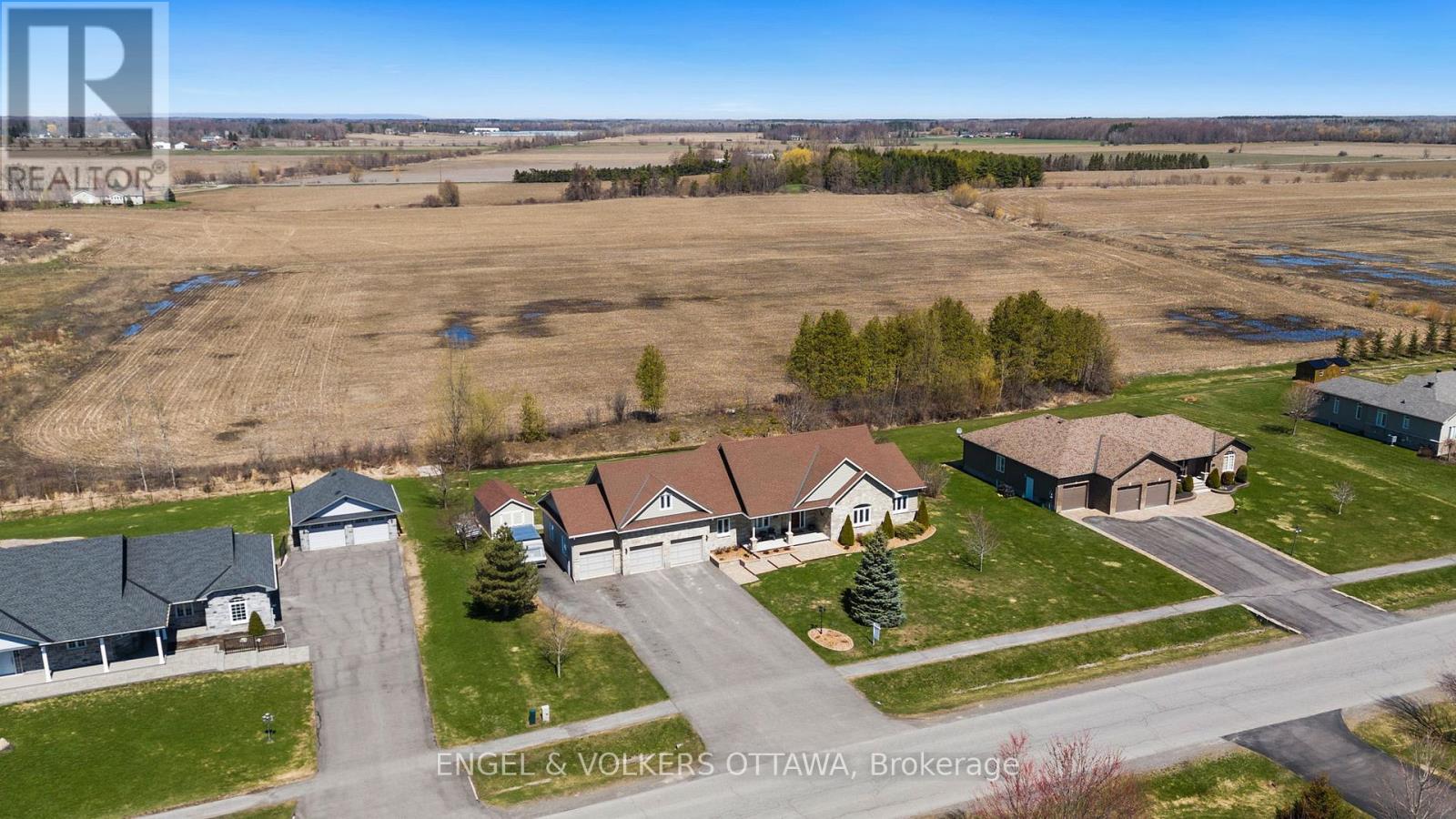 5579 LOMBARDY DRIVE - 40