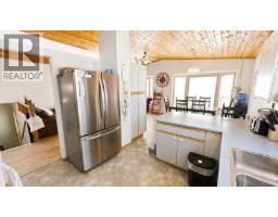 1982 Elliott Crescent, Houston, BC V0J1Z0 Photo 16