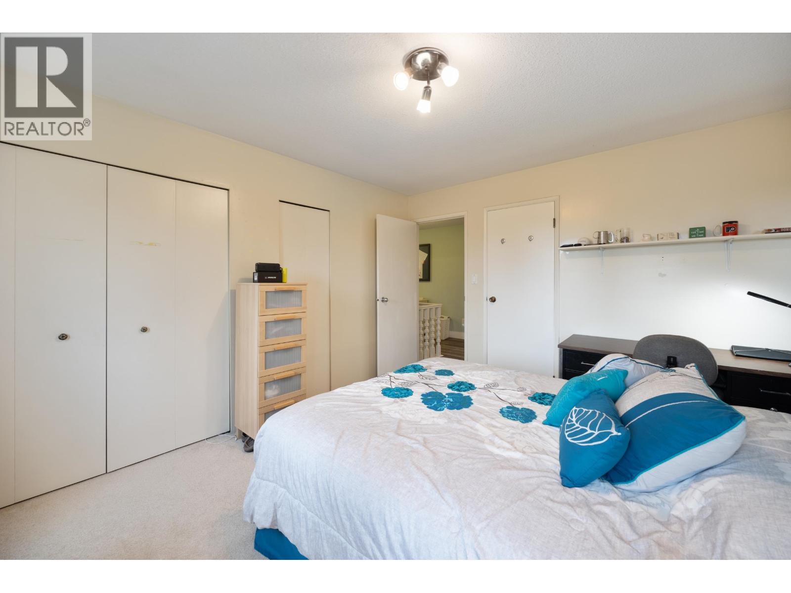 4 Bed, 3 Bath House for Sale in Burnaby – 4607 IRMIN STREET, Burnaby - Image 25