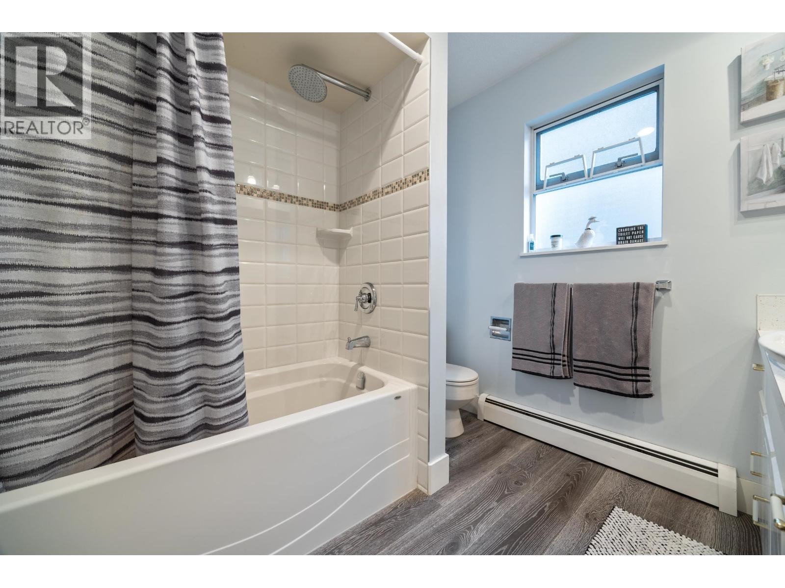 4 Bed, 3 Bath House for Sale in Burnaby – 4607 IRMIN STREET, Burnaby - Image 27
